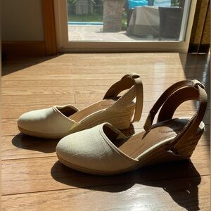 Tan Closed Toe Wedge Sandals